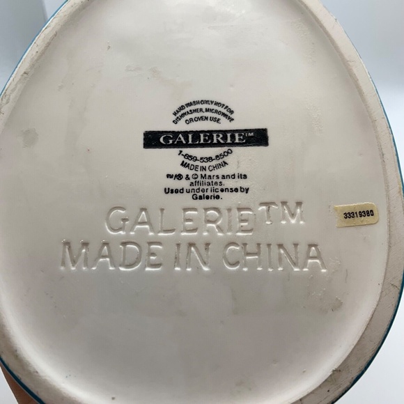 Vintage M&M Easter Red M&M Ceramic Easter Egg Shaped Dish with Lid - Picture 9 of 15